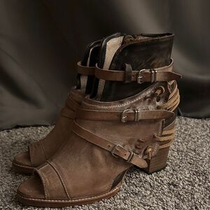 Freebird by Steven Tan Heeled Boots